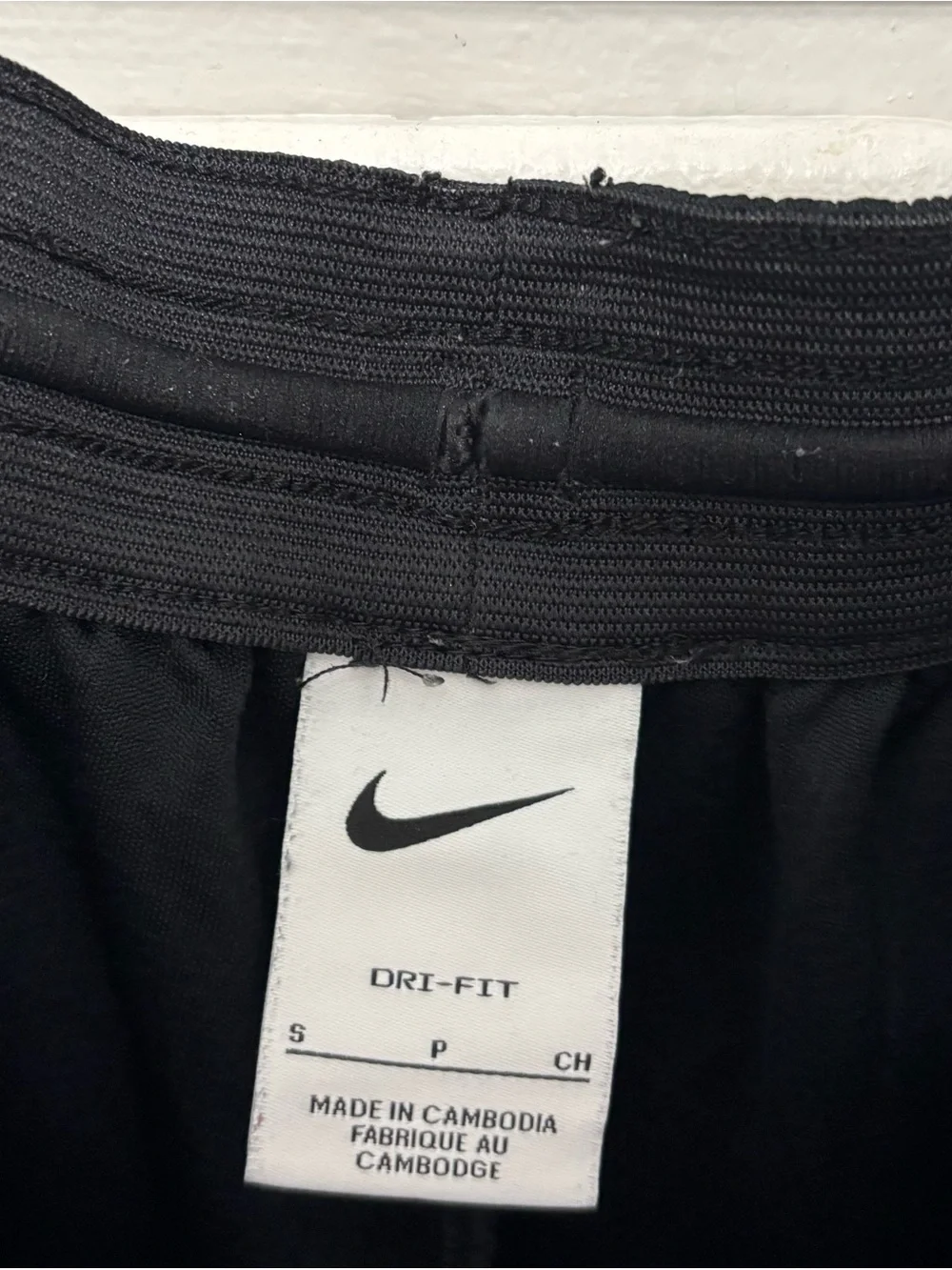 Nike Black Men’s Athletic Shorts with White Swoosh Size S